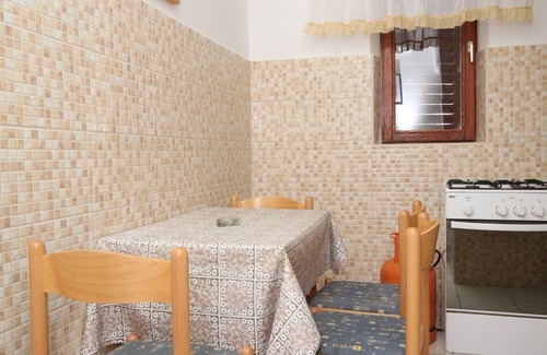 Metajna Apartment | Two bedroom apartment near beach Metajna, Pag (A-6497-d)