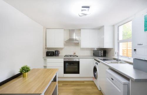 Hackney Apartment | Two bedroom apartment in Dalston
