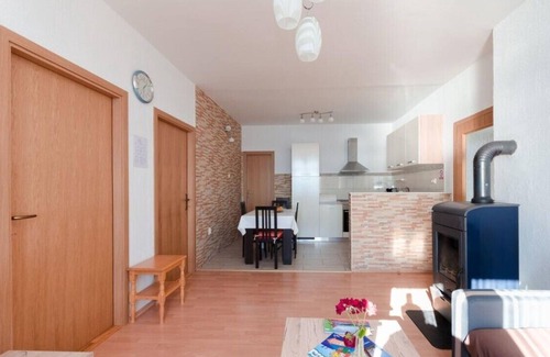 Senj House | Two-bedroom apartment in Senj with sea view
