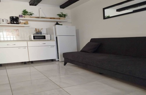 Povile Apartment | Two Bedroom Apartment Leo Povile