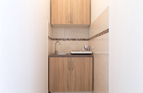 Kaluđerac Apartment | Two Bedroom Apartment w/Swimming Pool