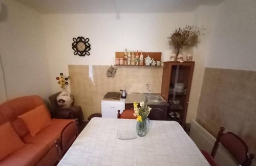 Limljani Apartment | Two Bedroom Apartment with Garden View