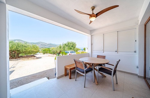 Kneza Apartment | Two bedroom apartment near beach Kneža, Korčula (A-168-b)