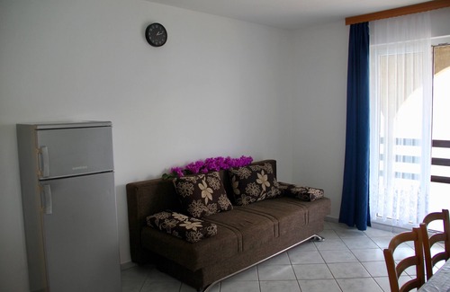 Kneza Apartment | Two bedroom apartment near beach Kneža, Korčula (A-9166-a)