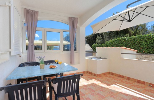 Sevid Apartment | Two bedroom apartment near beach Sevid, Trogir (A-4286-c)