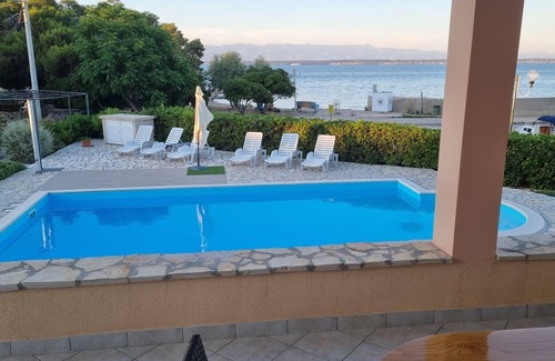 Batalaza Apartment | Two bedroom apartment near beach Ugljan (A-829-b)