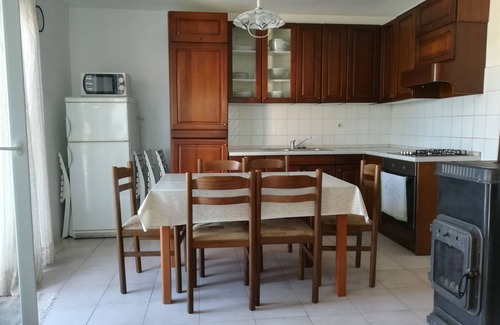 Susica Apartment | Two bedroom apartment near beach Sušica, Ugljan (A-3462-a)