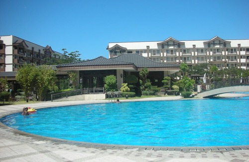 Pinagsama Apartment | Two-Bedroom Apartment near BGC