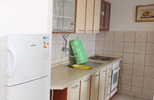 Mandre Apartment | Two bedroom apartment near beach Mandre, Pag (A-4084-a)