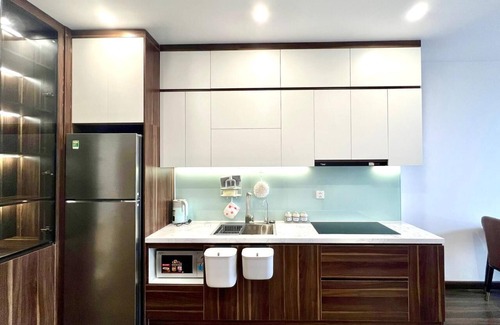 Le Chan House | Two-Bedroom Apartment with City View