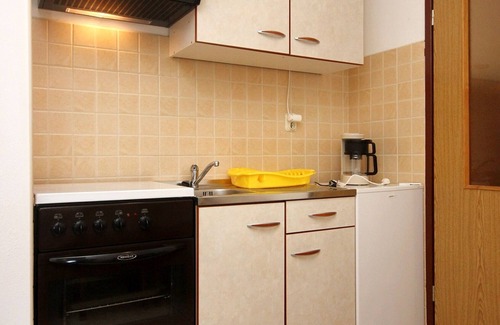 Kneza Apartment | Two bedroom apartment with terrace and sea view Kneža, Korčula (A-4342-a)