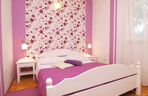 Tribunj Apartment | Two bedroom apartment with terrace Tribunj, Vodice (A-4211-a)