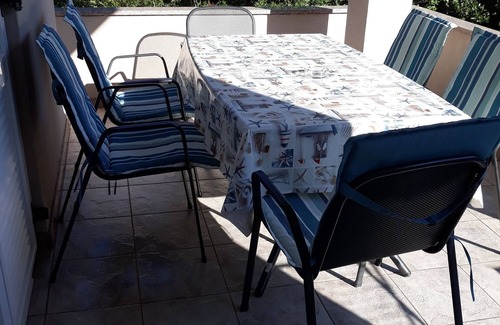 Susica Apartment | Two bedroom apartment with terrace Sušica, Ugljan (A-20758-a)