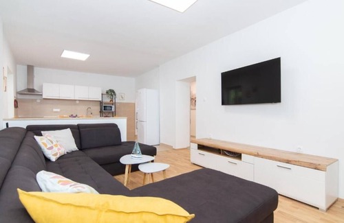 Piran Apartment | Two Bedroom Apartment Walls of Piran
