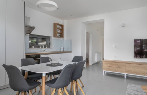 Brela Apartment | Two bedroom apartment with terrace and sea view Brela, Makarska (A-19345-b)