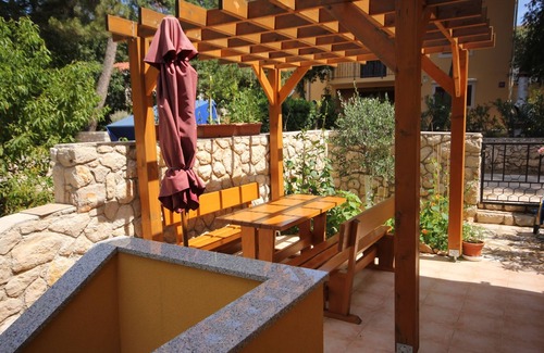 Artatore Apartment | Two bedroom apartment with terrace Artatore, Lošinj (A-8022-c)