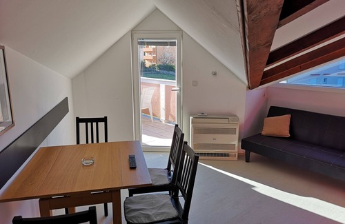 Lopar Apartment | Two bedroom apartment with balcony Lopar, Rab (A-16680-e)
