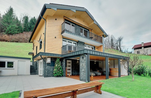 Lasko Apartment | Two Bedroom Apartment with Balcony near Savinja