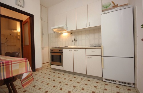 Poljana Apartment | Two bedroom apartment with terrace Poljana, Ugljan (A-8473-d)