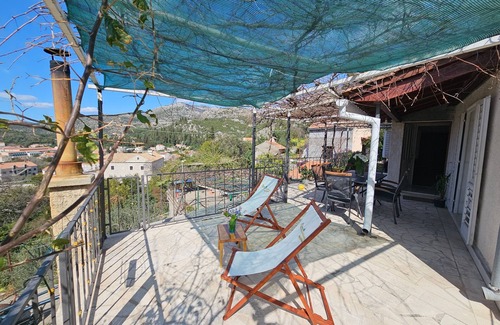 Slano Apartment | Two bedroom apartment with terrace and sea view Slano, Dubrovnik (A-8540-a)