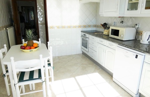 Telheiro Apartment | Two-Bedroom Apartment with Sea View