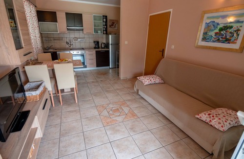 Rab Apartment | Two bedroom apartment with terrace Rab (A-14515-b)