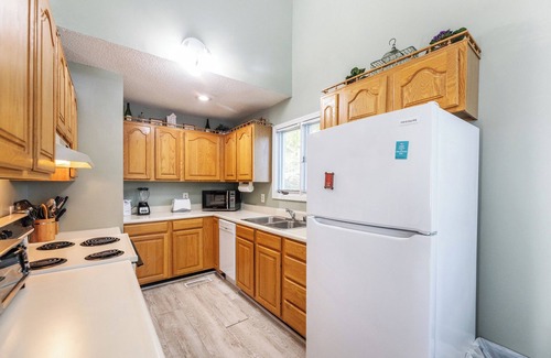 Grand Rivers Condo | Two Bedroom Bayside Condo
