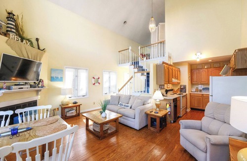 Grand Rivers Condo | Two Bedroom Bayside Condo