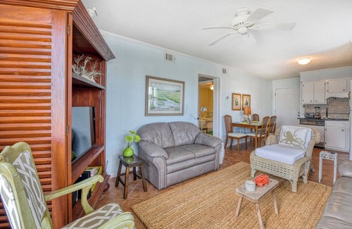 Gulf Stream Estates Condo | Two Bedroom Condo with a Shared Swimming Pool on the channel front.