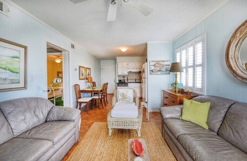 Gulf Stream Estates Condo | Two Bedroom Condo with a Shared Swimming Pool on the channel front.