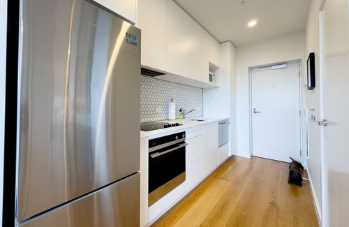 Mission Bay Apartment | Two Bedroom Condo at Mission Bayn