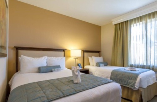 Carlsbad Resort | TWO BEDROOM CONDO SUITE @ GRAND PACIFIC PALISADES RESORT