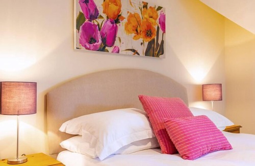 Le Vallon Cottage | Two Bedroom Cottage at the 4* Ellingham Cottages, perfect for families