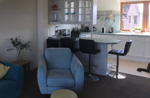 Nairn Apartment | Two-bedroom flat overlooking Nairn Harbour, close to facilities