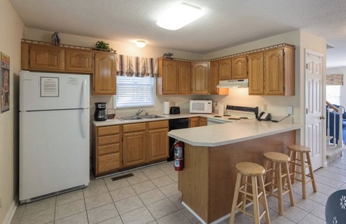 Grand Rivers Condo | Two Bedroom Harbor View Condo