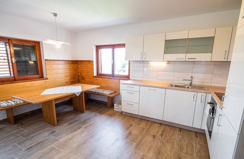 Cerklje ob Krki House | Two Bedroom Holiday Home with Terrace & BBQ