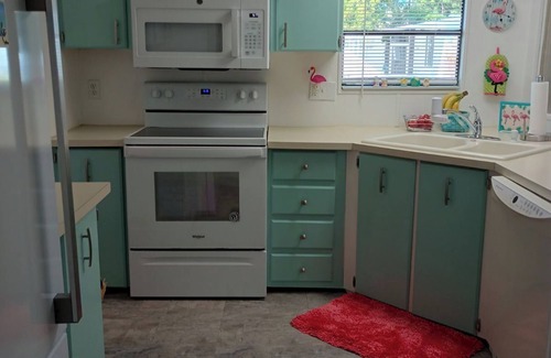Jacarandas House | Two bedroom home in gated community, North Fort Myers, minutes from downtown.