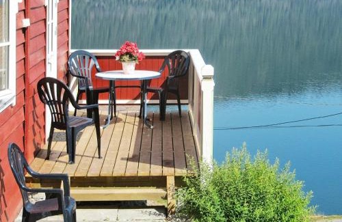 Stryn House | Two-Bedroom Holiday home in Utvik 1