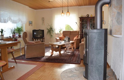 Rott House | Two-Bedroom Holiday Home in Rott