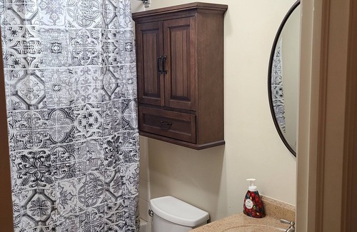 Orleans Village - Chateauneuf House | Two Bedroom home nestled in a quite Orleans neighborhood. 12 minutes to downtown