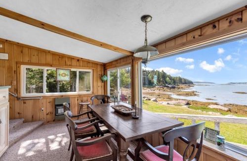 Steuben House | Two-Bedroom House