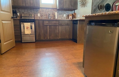 Llano County House | Two Bedroom/Kichenette Barndominium in Texas Hill Country