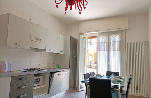 Loano Apartment | TWO BEDROOM located in the center a few steps from the sea cod. CIN IT009034C2VLV9YZY3