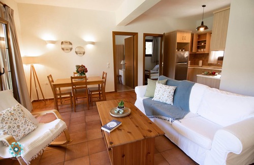 Agia Paraskevi Apartment | Two Bedroom luxury apartment