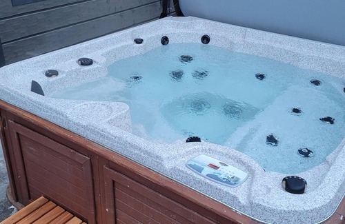 Silverthorne House | Two bedroom Luxury private suite, with your own hot tub.