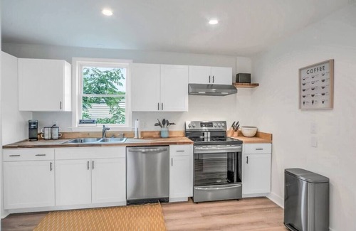 Augusta Apartment | Two Bedroom modern apartment