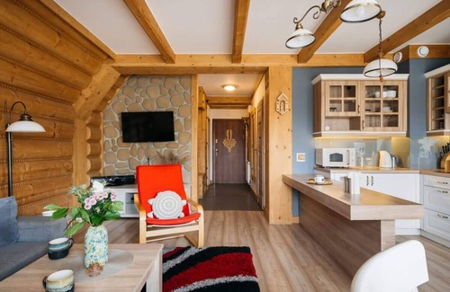Zakopane Apartment | Two-bedroom mountain view apartment in Zakopane