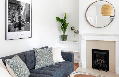 Pontcanna Apartment | Two Bedroom Pontcanna Townhouse Close To City Centre & Beautiful Parkland