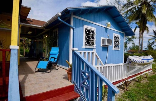 Kemps Bay Apartment | Two-Bedroom Queen Suite, Nathans Lodge
