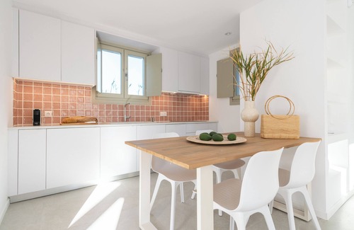 Drios Apartment | Two-Bedroom Residence with Independent Pool By Triotissa Local Living A